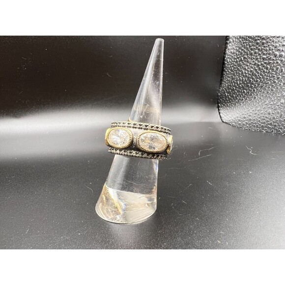 WIDE Band Ring with Crystal Insets - Picture 3 of 8